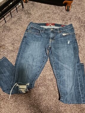 Lucky Brand Women's Distressed Dark Blue Skinny Jeans